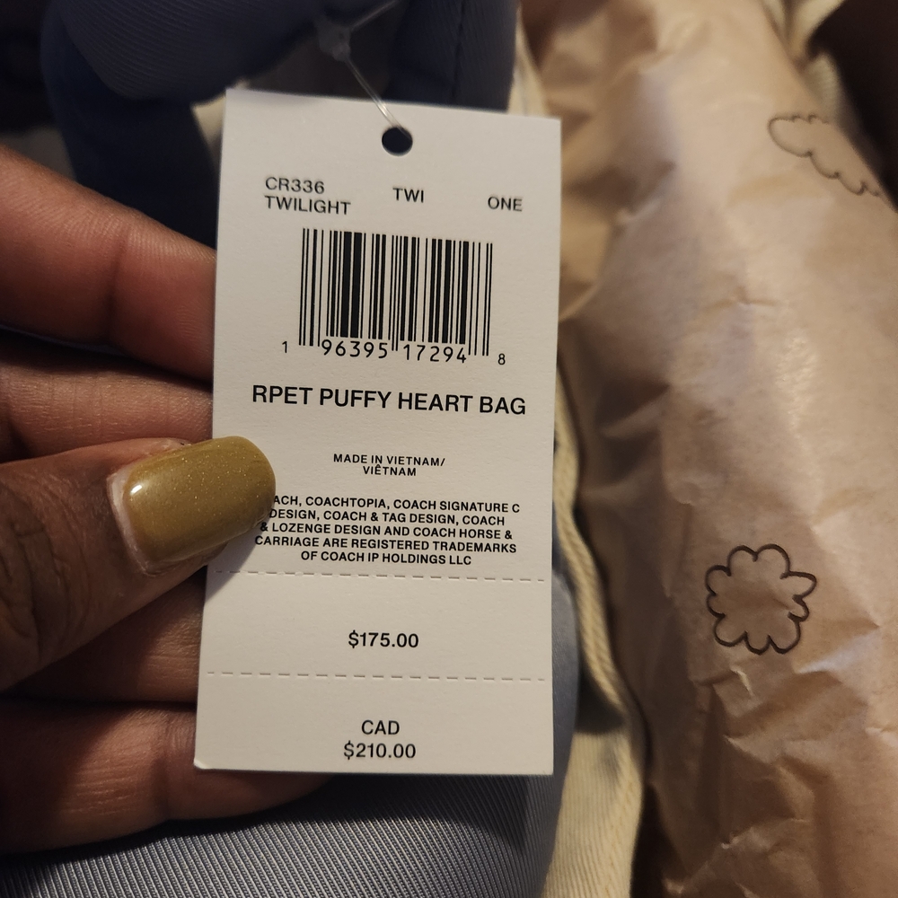 Coach Coachtopia Loop Puffy Heart Bag - Picture 8 of 9